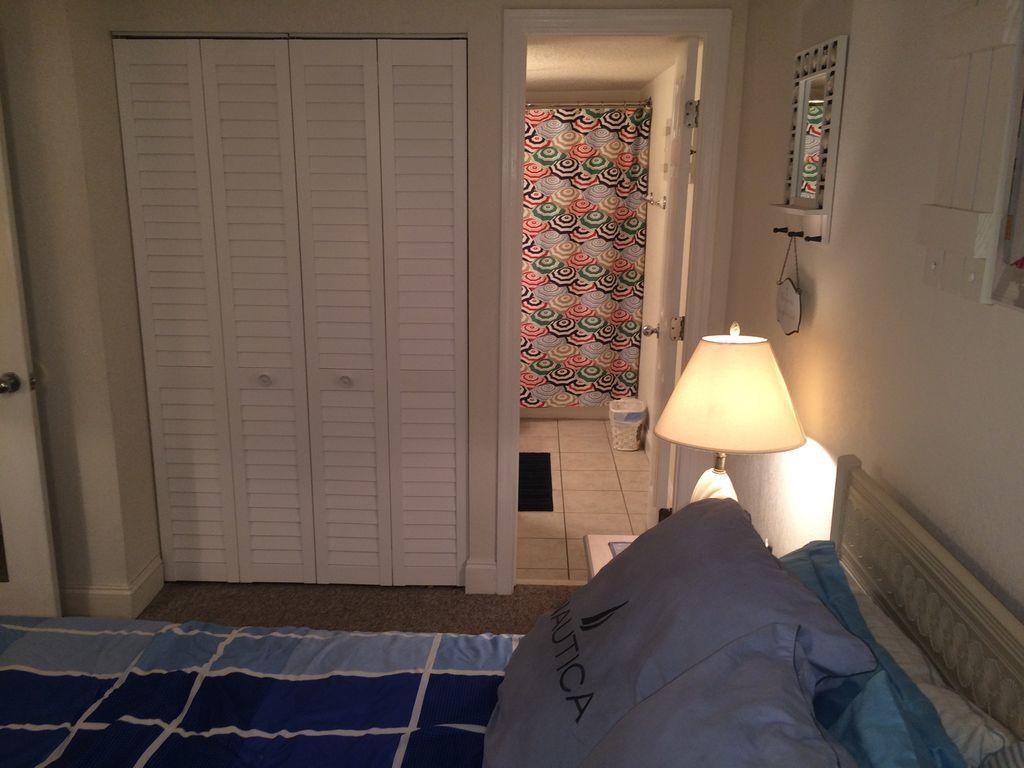Hotel 405 Waters Edge Garden City Zimmer foto
